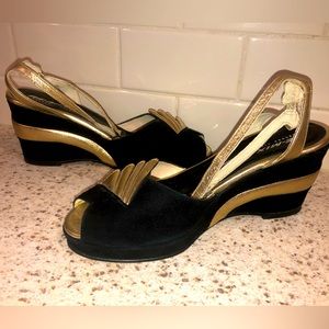 Gold and black suede retro peep toe wedge heel ankle strap - EUC